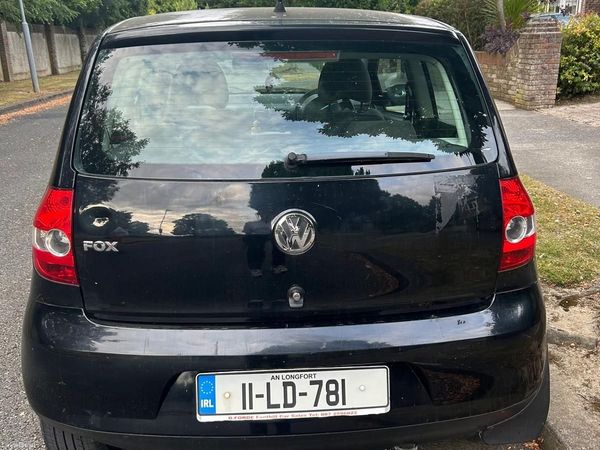 Volkswagen Fox Hatchback, Petrol, 2011, Black
