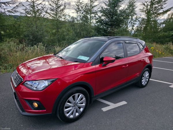 SEAT Arona SUV, Petrol, 2020, Red