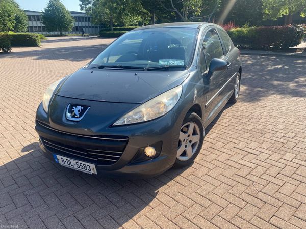 Skoda Roomster MPV, Petrol, 2013, Black