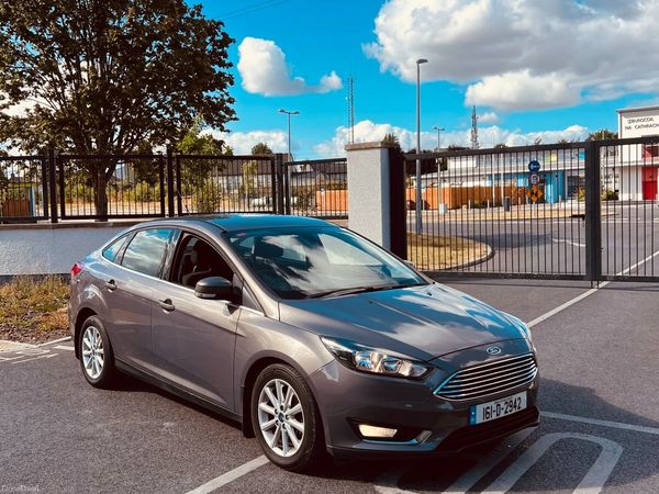 Ford Focus Saloon, Diesel, 2016, Brown