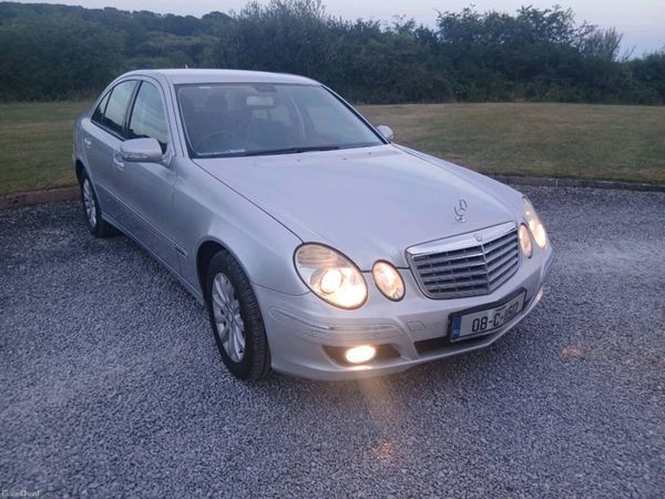 Mercedes-Benz E-Class Saloon, Petrol, 2008, Silver