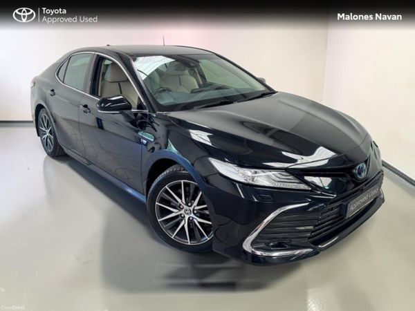 Toyota Camry Saloon, Petrol Hybrid, 2022, Black