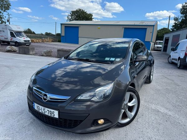 Opel Astra Hatchback, Diesel, 2015, Grey