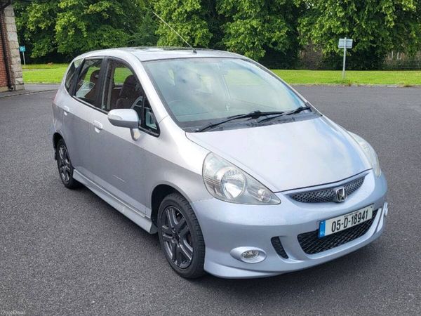 Honda Jazz Hatchback, Petrol, 2005, Silver