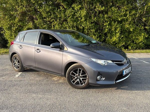 Toyota Auris MPV, Petrol, 2014, Blue