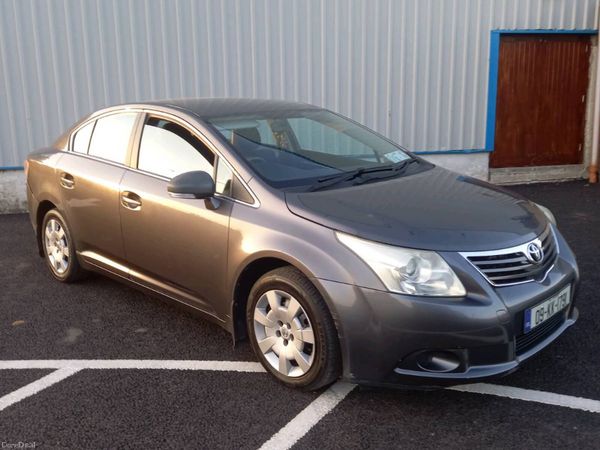 Toyota Avensis Saloon, Diesel, 2009, Grey