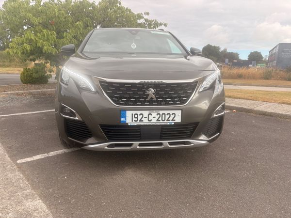 Peugeot 5008 MPV, Diesel, 2019, Grey