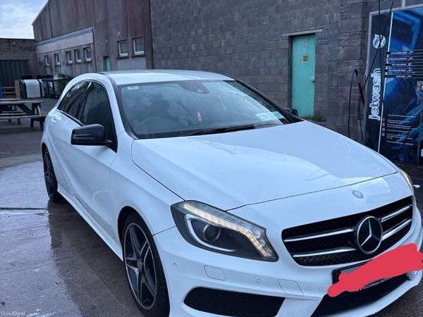 Mercedes-Benz A-Class Hatchback, Petrol, 2013, White
