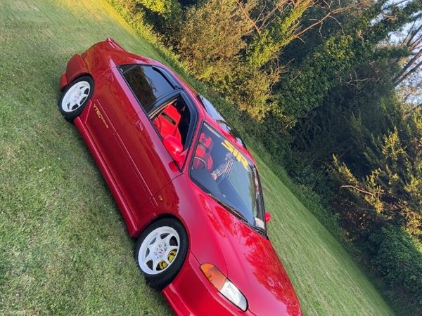 Honda Civic Saloon, Petrol, 1994, Red