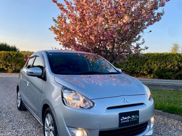 Mitsubishi Mirage Hatchback, Petrol, 2015, Silver