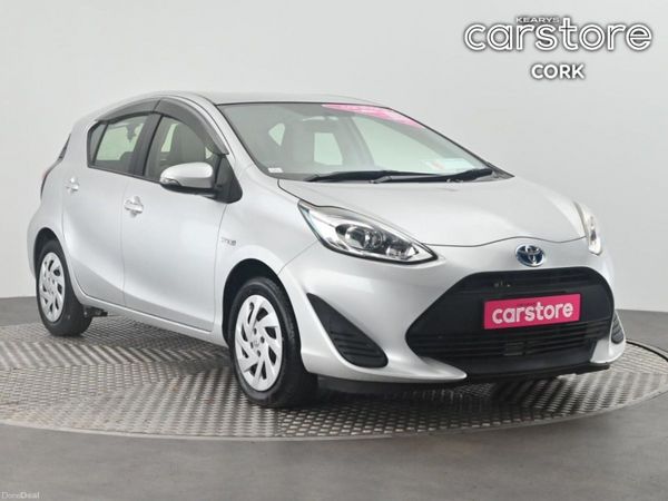 Toyota Aqua Hatchback, Petrol Hybrid, 2018, Silver
