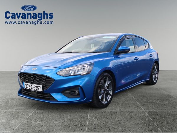 Ford Focus Hatchback, Petrol, 2020, Blue