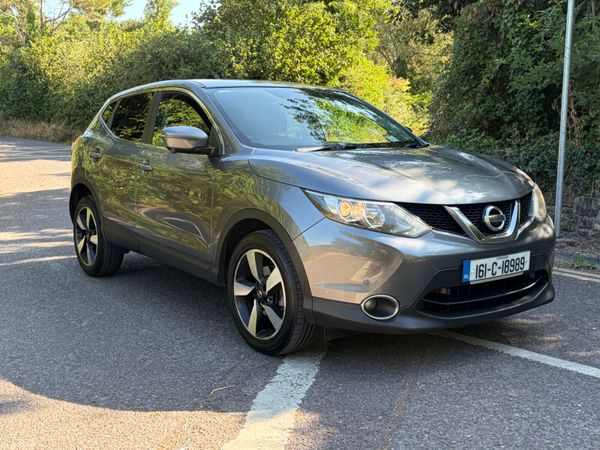 Nissan Qashqai Hatchback, Diesel, 2016, Grey