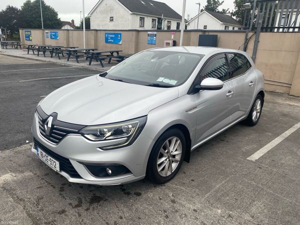 Renault Megane Hatchback, Diesel, 2018, Grey