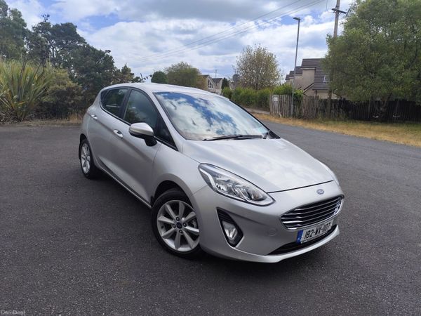 Ford Fiesta Hatchback, Petrol, 2018, Grey
