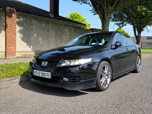 Honda Accord Saloon, Petrol, 2007, Black