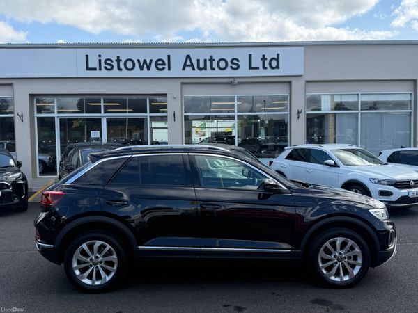 Volkswagen T-Roc SUV, Petrol, 2024, Black