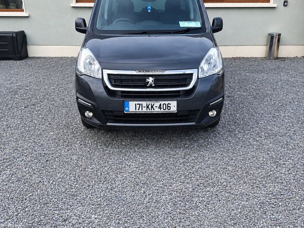 Peugeot Partner Tepee Estate/Jeep, Diesel, 2017, Grey