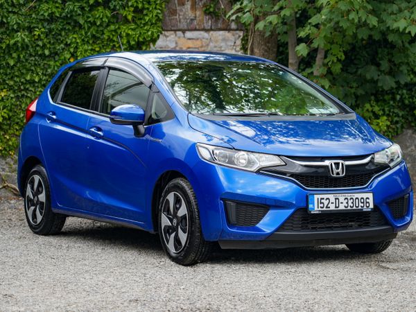 Honda Fit Hatchback, Petrol Hybrid, 2015, Blue