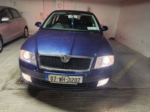 Skoda Octavia Hatchback, Petrol, 2007, Blue