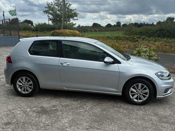 Volkswagen Golf Estate, Diesel, 2019, Grey