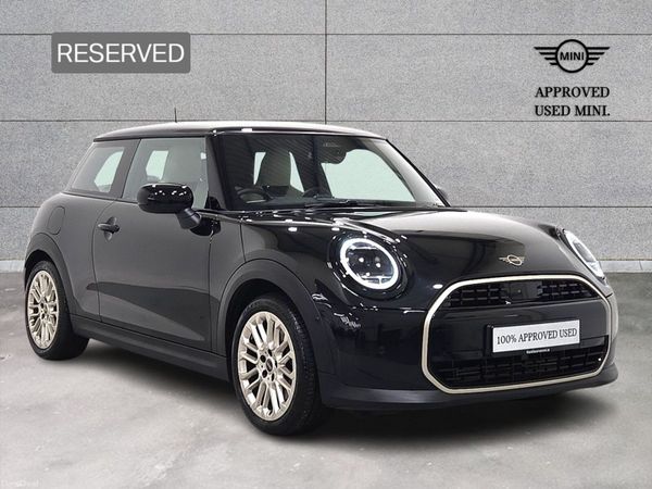 Mini Cooper Hatchback, Petrol, 2025, Black