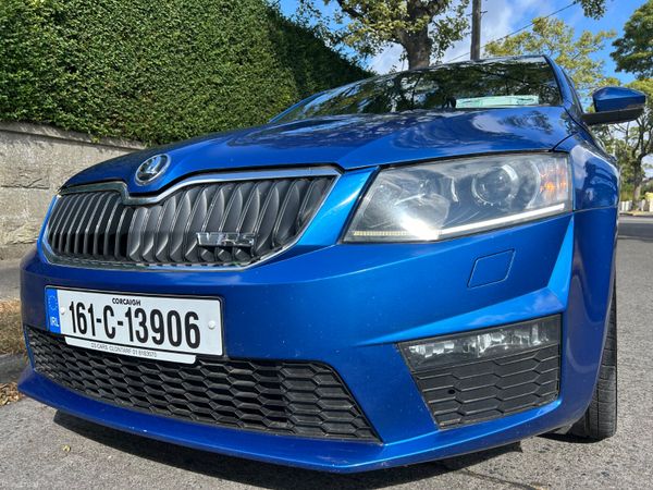 Skoda Octavia Saloon, Diesel, 2016, Blue