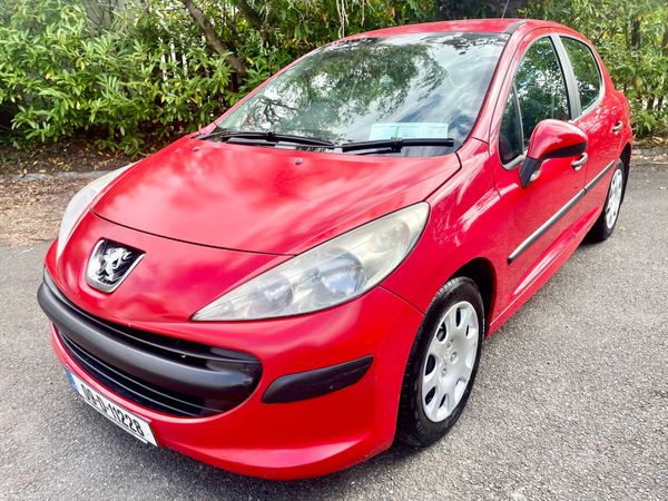 Peugeot 207 Hatchback, Petrol, 2009, Red