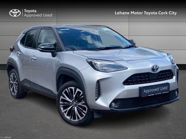 Toyota Yaris Cross Hatchback, Petrol Hybrid, 2023, Grey