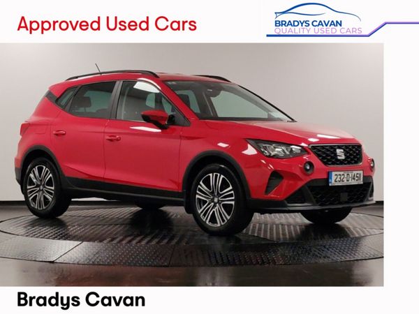 SEAT Arona Hatchback, Petrol, 2023, Red