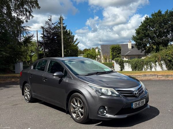 Toyota Avensis Saloon, Diesel, 2013, Grey