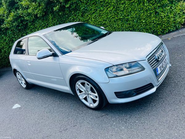 Audi A3 Hatchback, Diesel, 2010, Silver