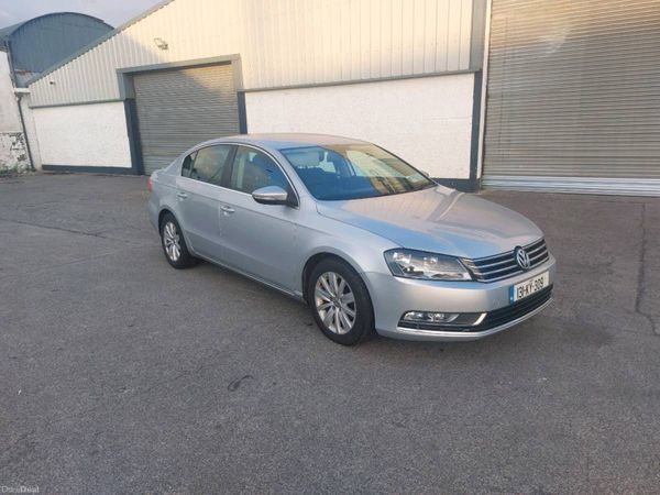 Volkswagen Passat Saloon, Diesel, 2013, Silver