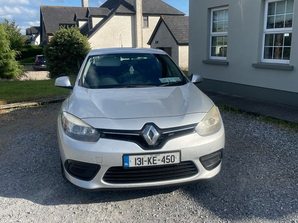 Renault Fluence Saloon, Diesel, 2013, Silver