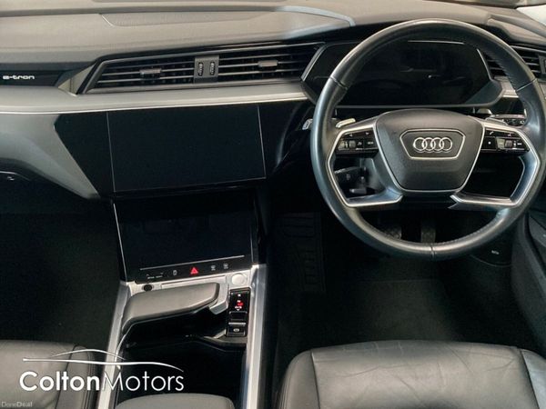 Audi e-tron Hatchback, Electric, 2020, Black