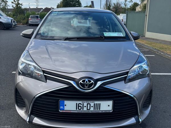 Toyota Yaris Hatchback, Petrol, 2016, Beige