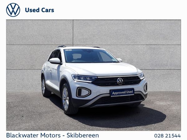 Volkswagen T-Roc SUV, Diesel, 2024, White