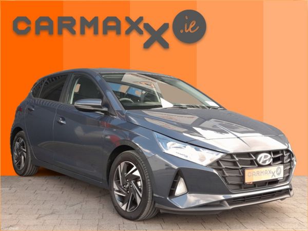 Hyundai i20 Hatchback, Petrol, 2023, Grey