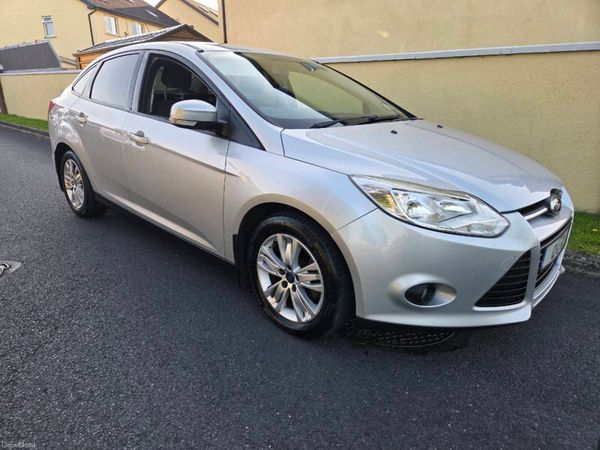 Ford Focus Saloon, Diesel, 2012, Silver