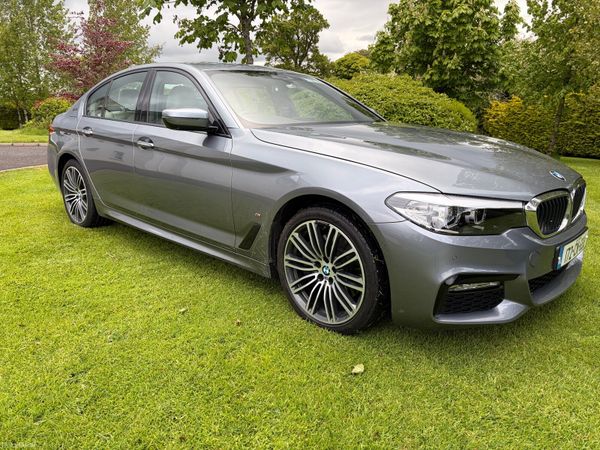 BMW 5-Series Saloon, Petrol Plug-in Hybrid, 2017, Blue