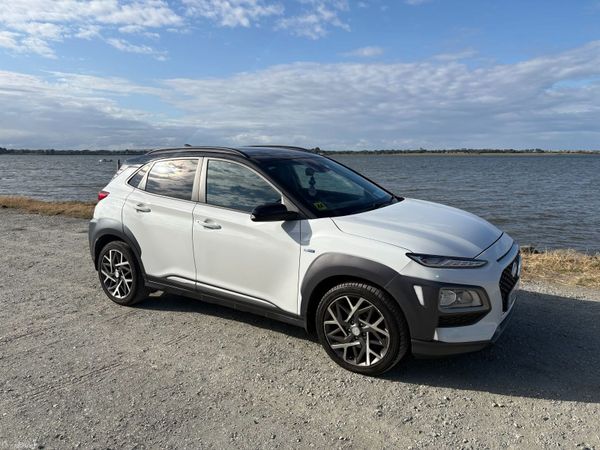 Hyundai KONA MPV, Petrol Hybrid, 2020, White