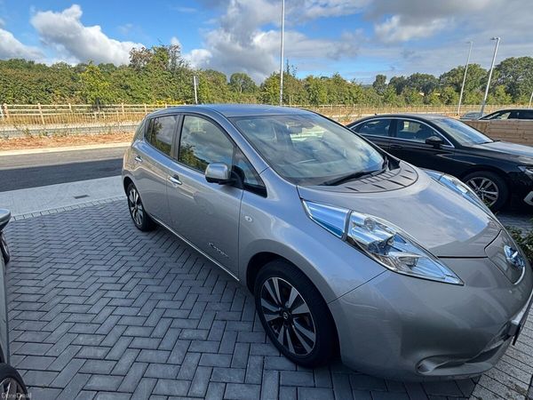 Nissan Leaf Hatchback, Electric, 2017, Grey