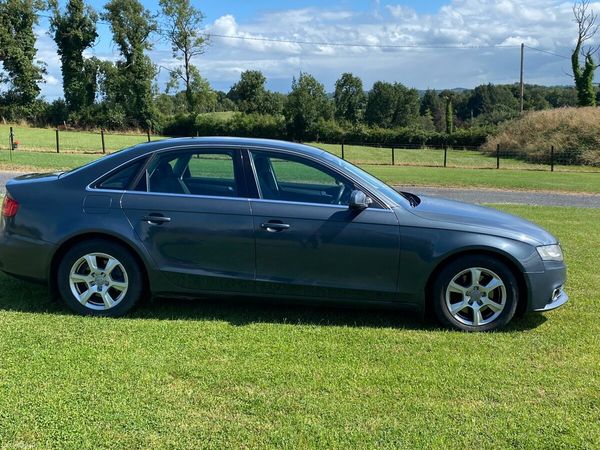Audi A4 Saloon, Diesel, 2010, Grey