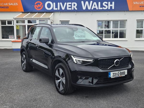 Volvo XC40 Estate, Petrol Hybrid, 2023, Black