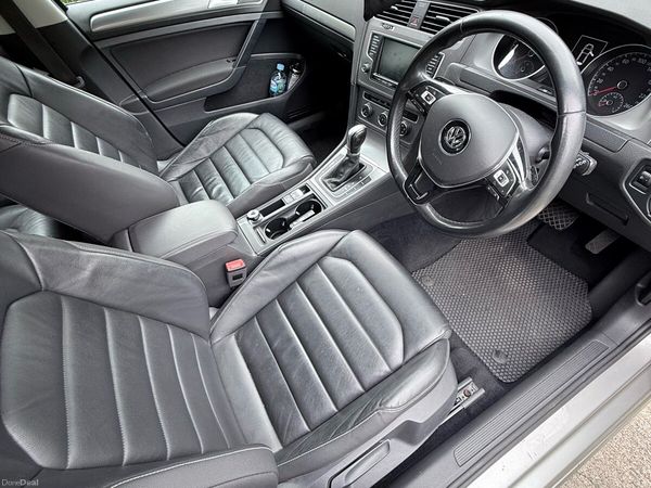 Volkswagen Golf Estate, Diesel, 2016, Silver