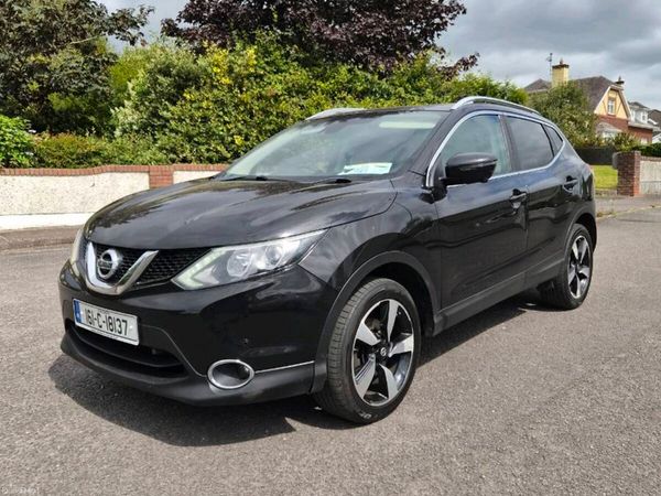 Nissan Qashqai Hatchback, Petrol, 2016, Black
