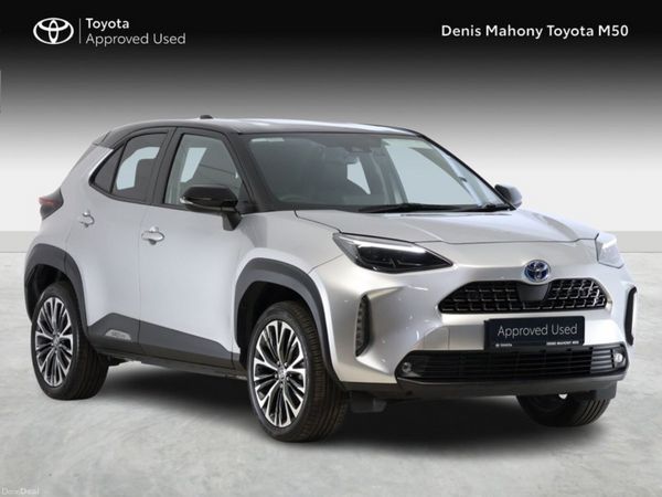 Toyota Yaris Cross SUV, Petrol Hybrid, 2023, Silver