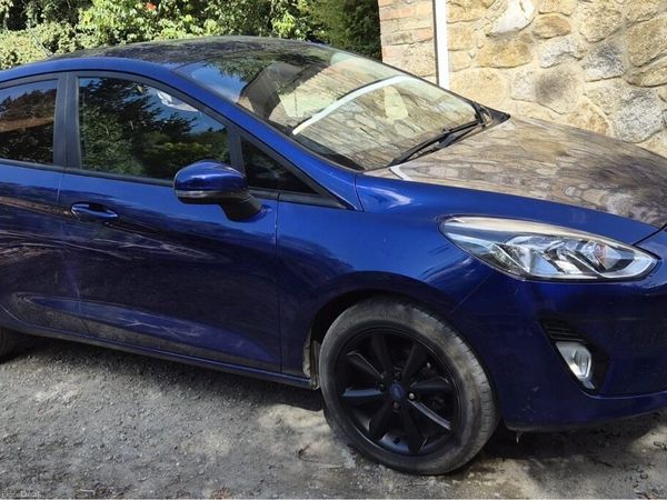Ford Fiesta Hatchback, Petrol, 2018, Blue