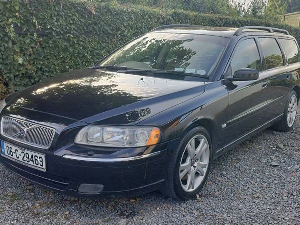 Volvo V70 Estate, Diesel, 2006, Black