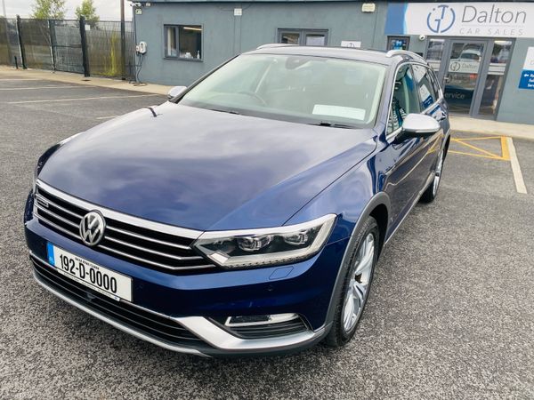 Volkswagen Passat Estate, Diesel, 2019, Blue
